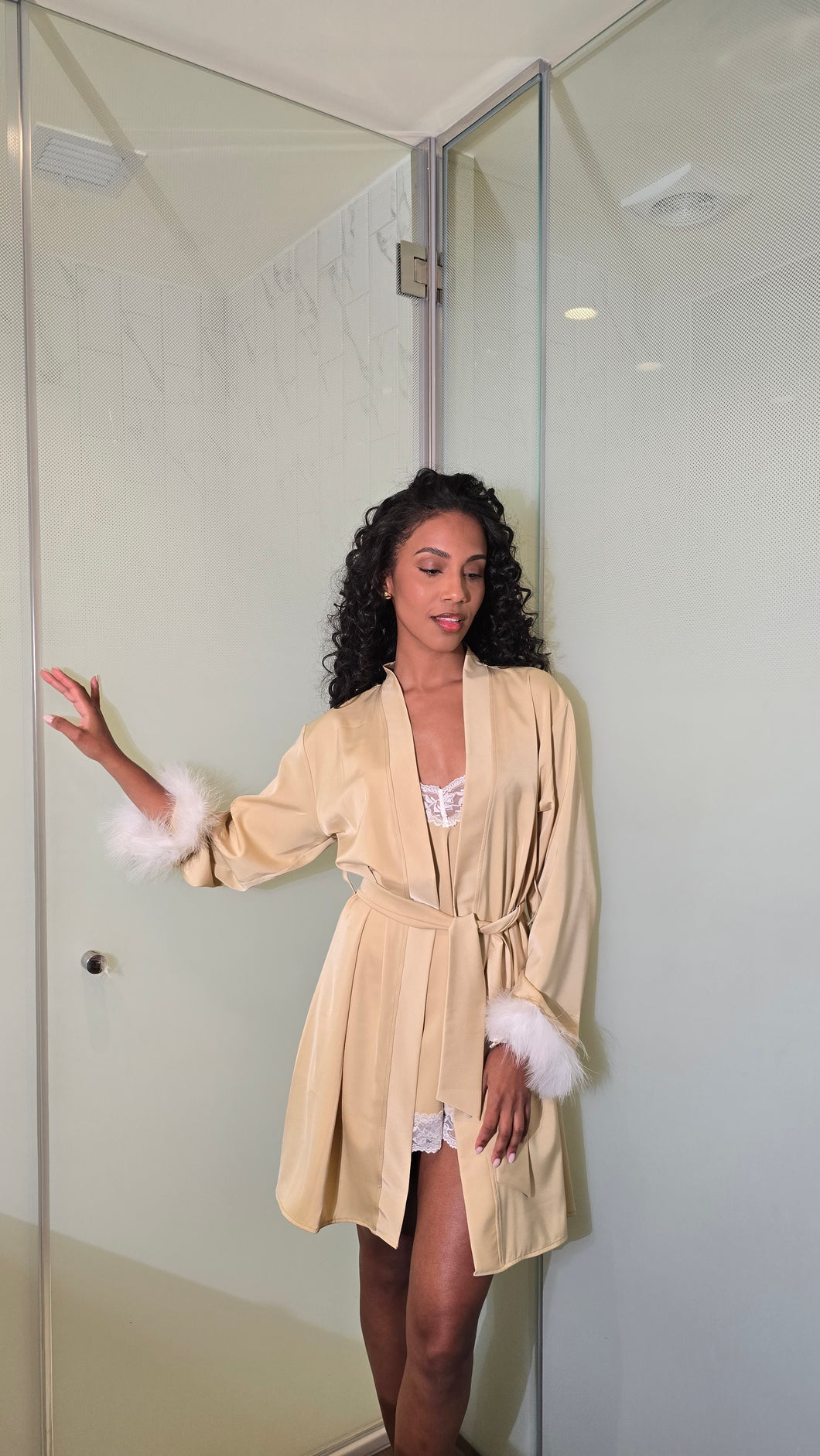 Éter Marcela Plumas Amarillo